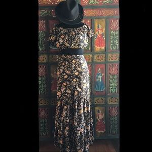 American Eagle: Boho Off-the-Shoulder Top & Skirt